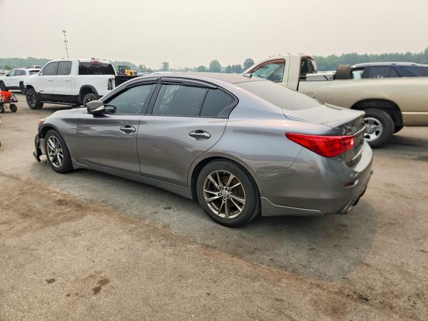 2015 INFINITI Q50