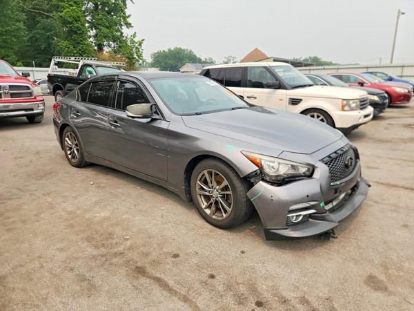 2015 INFINITI Q50