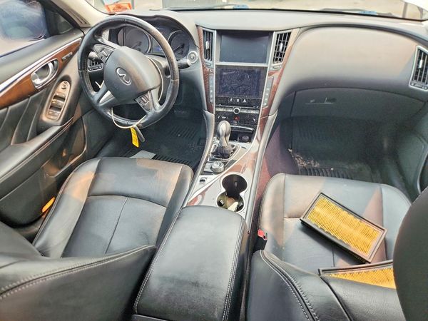 2015 INFINITI Q50