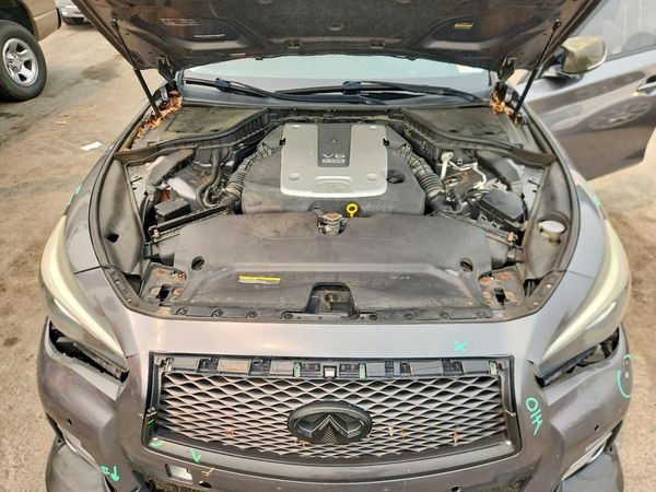 2015 INFINITI Q50