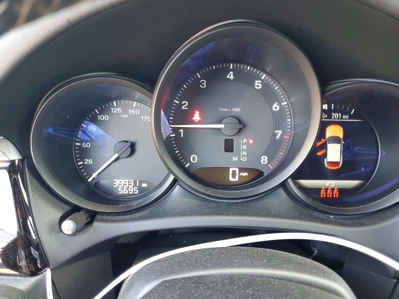 2023 PORSCHE MACAN