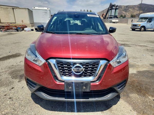 2020 NISSAN KICKS