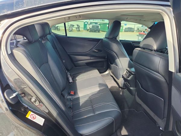 2019 LEXUS ES 350
