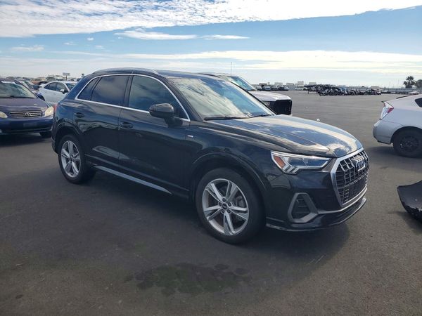 2021 AUDI Q3