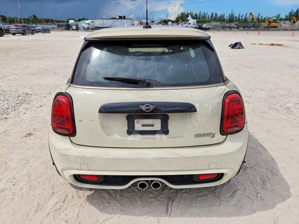 2019 MINI COOPER