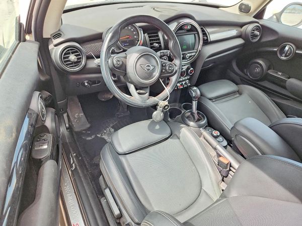 2019 MINI COOPER