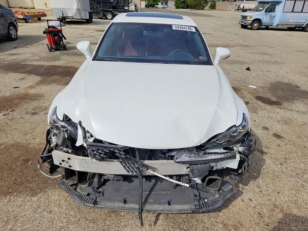 2016 LEXUS IS 200t