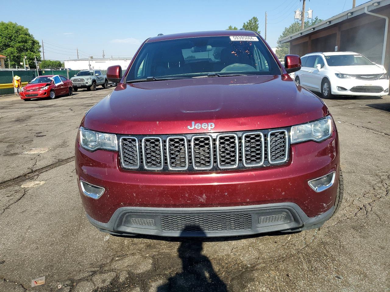 2019 JEEP GRAND CHEROKEE LAREDO 4X4