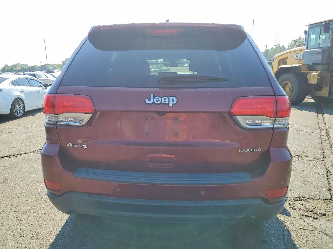 2019 JEEP GRAND CHEROKEE LAREDO 4X4