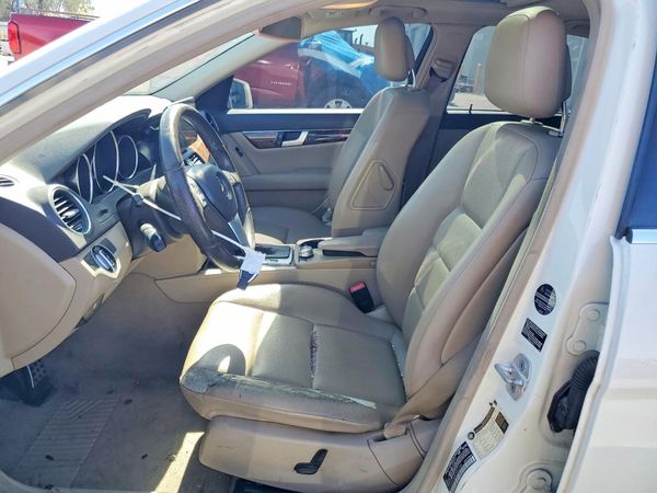 2012 MERCEDES-BENZ C C250