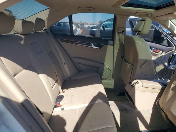 2012 MERCEDES-BENZ C C250