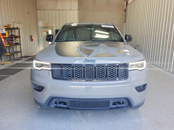 2021 JEEP GRAND CHEROKEE LAREDO 4X4