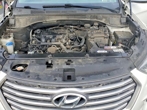 2019 HYUNDAI SANTA FE XL SE Base