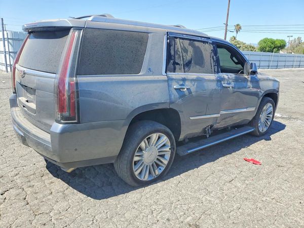 2019 CADILLAC ESCALADE
