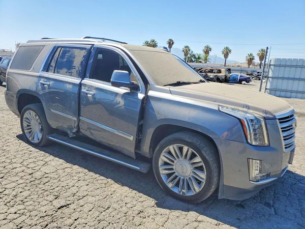 2019 CADILLAC ESCALADE