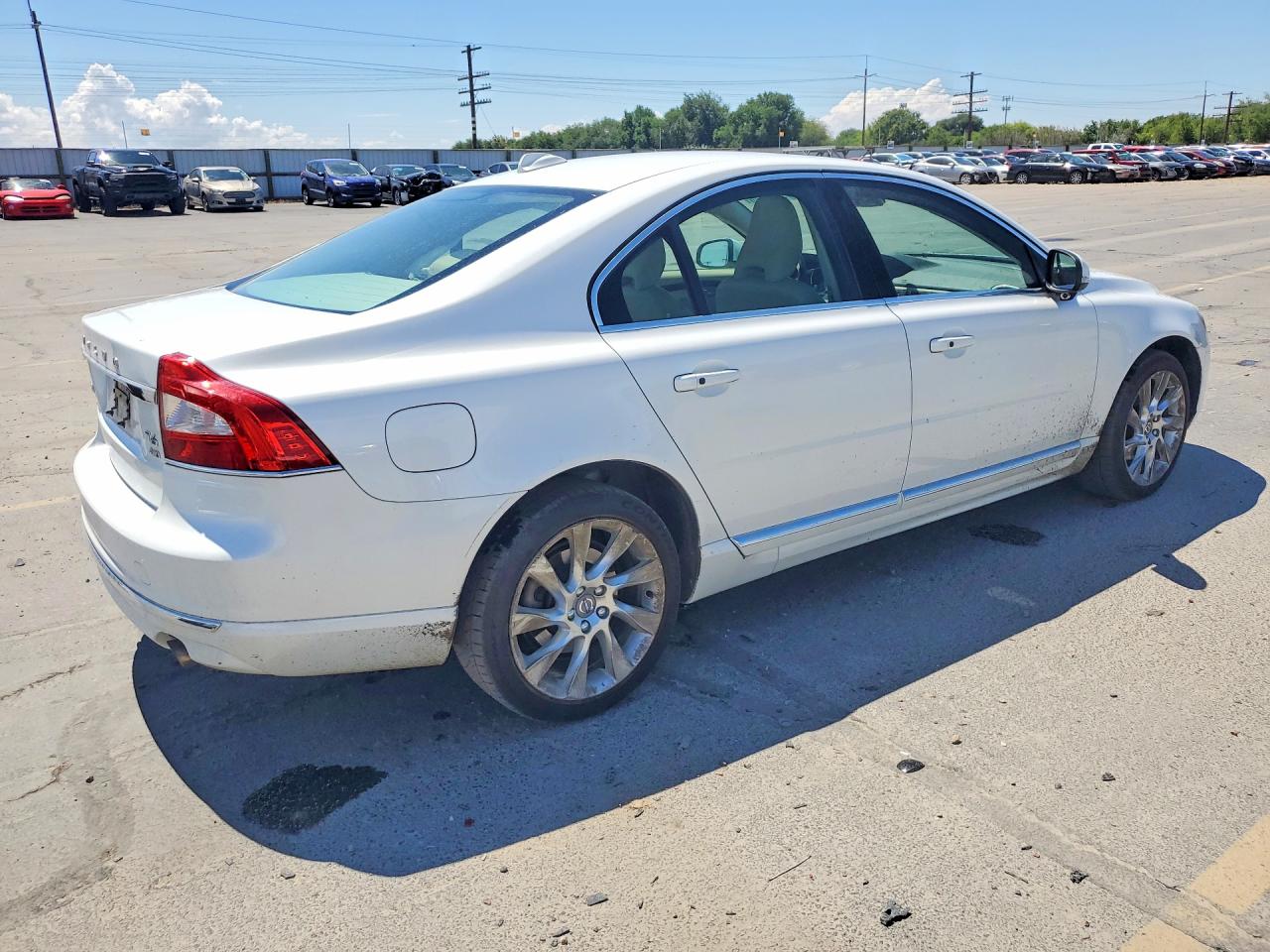 2015 VOLVO S80 Premier (non R design)