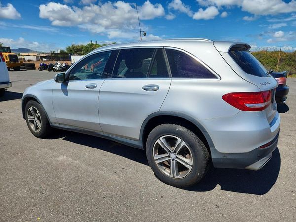 2017 MERCEDES-BENZ GLC-CLASS GLC300 — DSRA