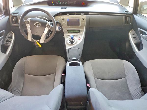 2012 TOYOTA PRIUS