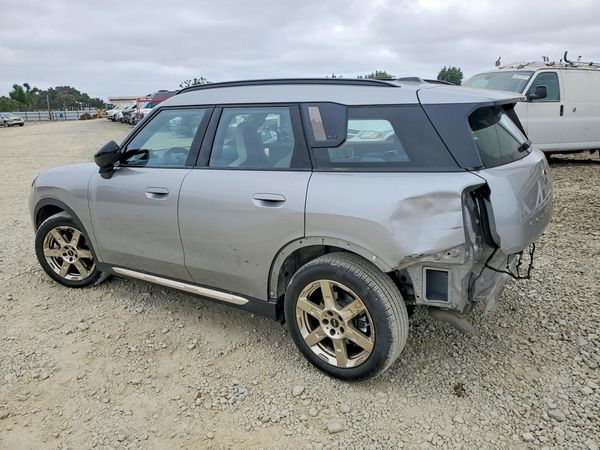 2025 MINI COUNTRYMAN