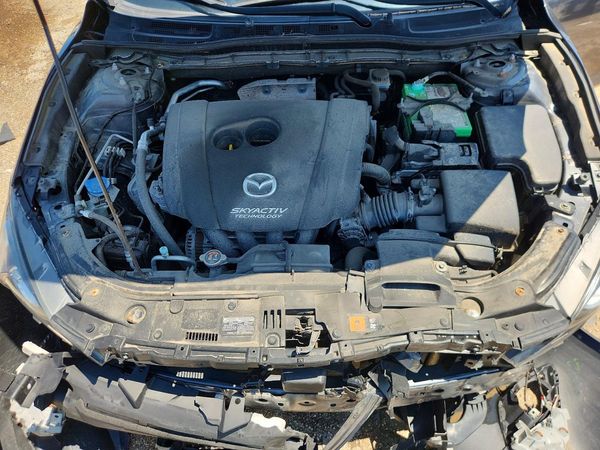 2014 MAZDA 3 Touring/GS