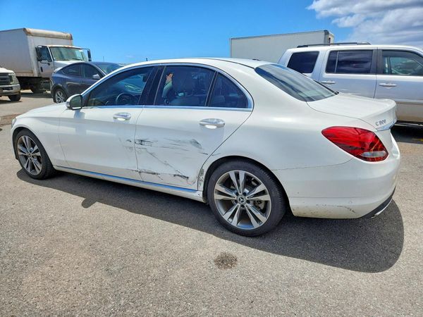 2017 MERCEDES-BENZ C C300
