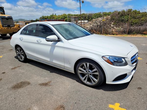 2017 MERCEDES-BENZ C C300