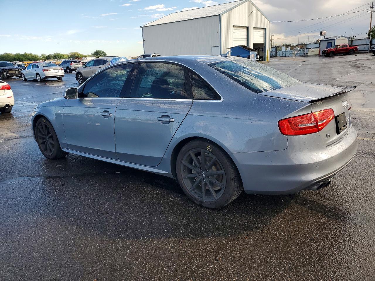2015 AUDI A4 quattro Premium Plus