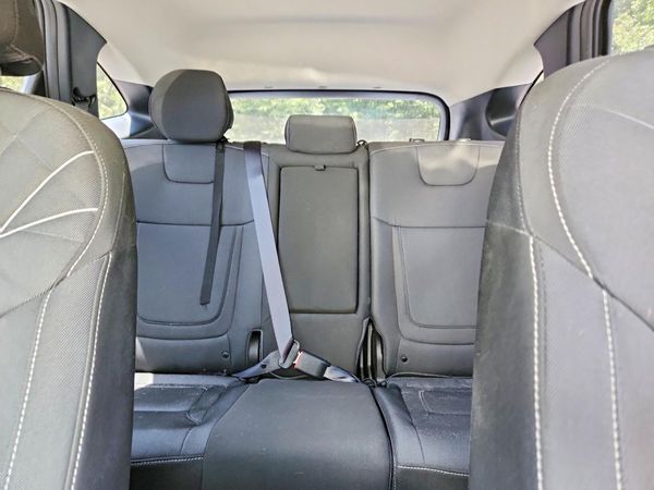 2022 HYUNDAI TUCSON SE