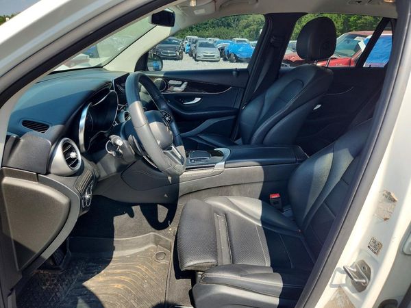 2020 MERCEDES-BENZ GLC GLC300 — DENT