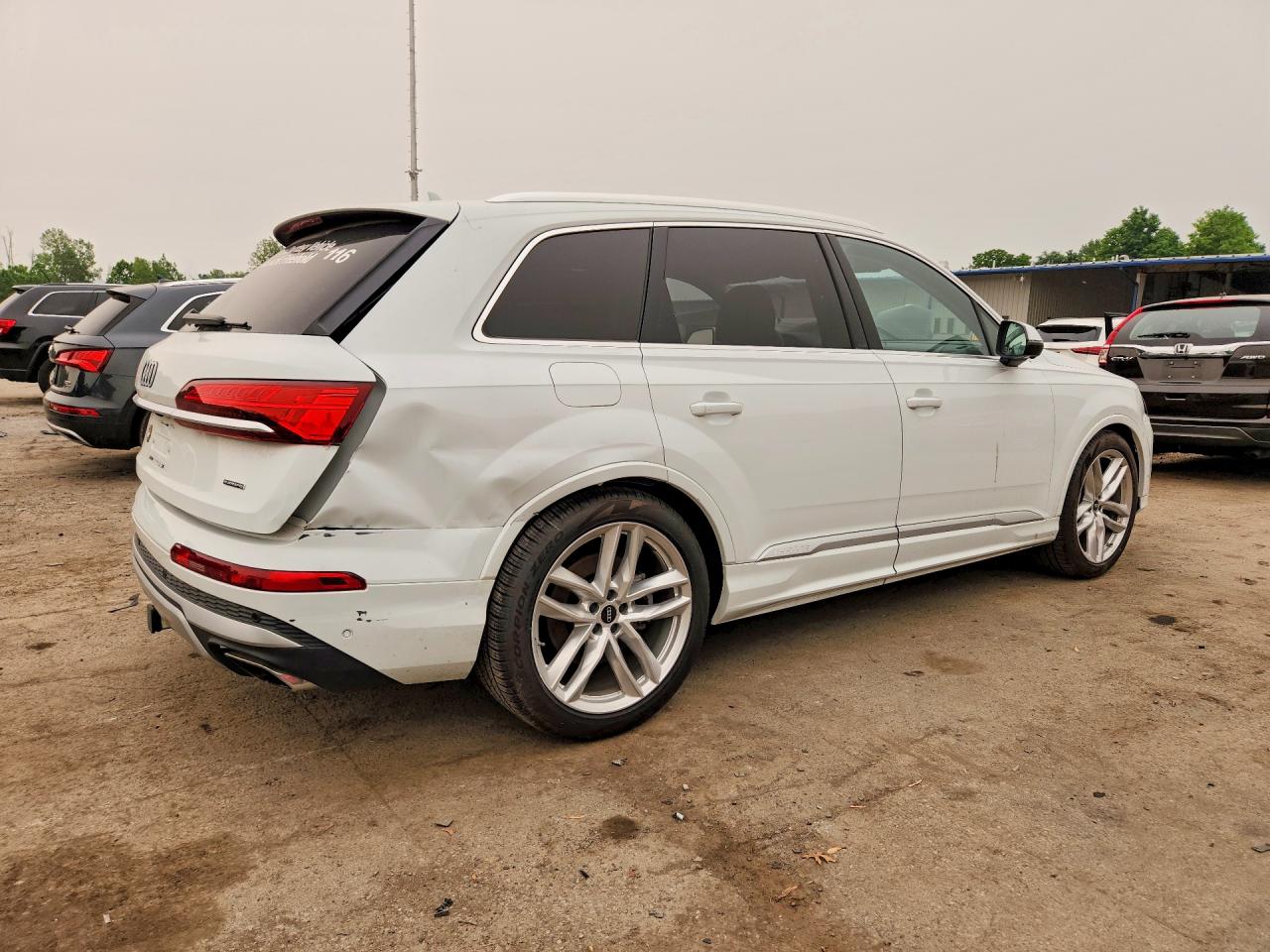 2025 AUDI Q7