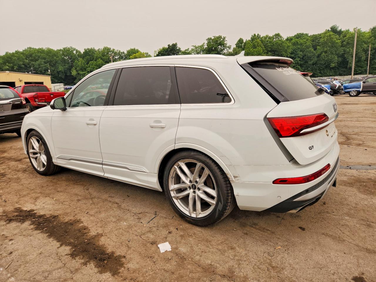 2025 AUDI Q7