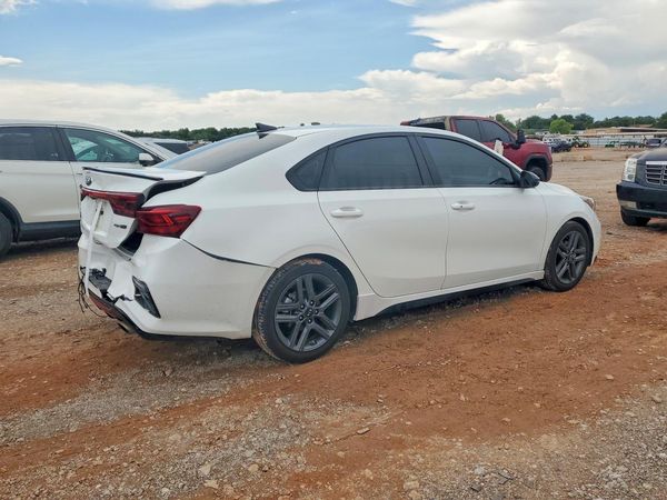 2021 KIA FORTE
