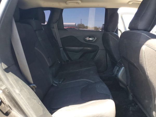 2015 JEEP CHEROKEE LATITUDE FWD