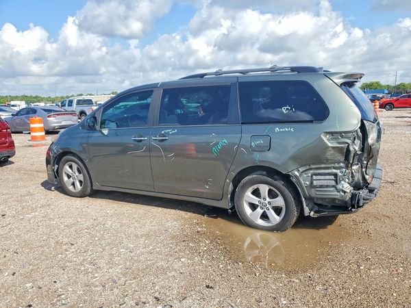 2020 TOYOTA SIENNA E grade