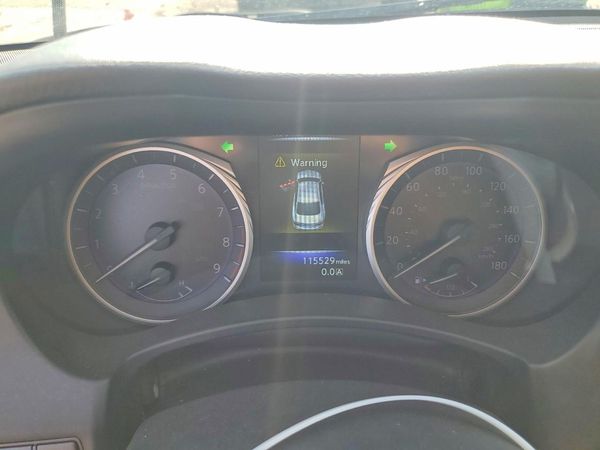2015 INFINITI Q50 — ODOM