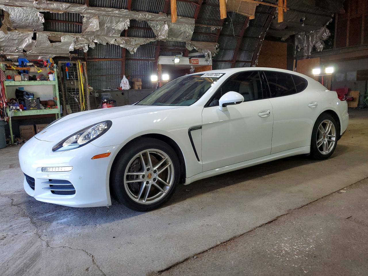 2015 PORSCHE PANAMERA Base (2WD), 4 (4WD)
