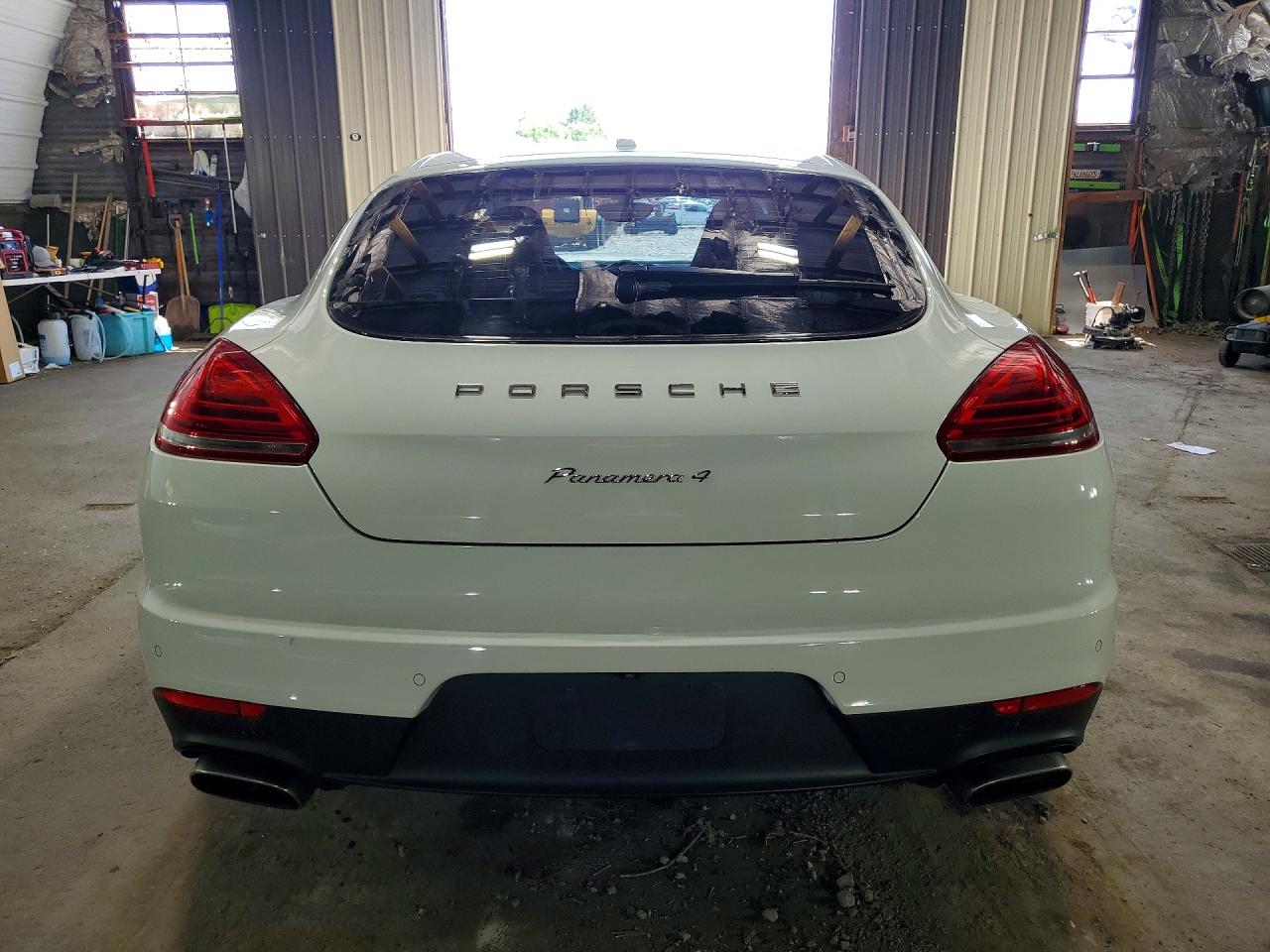 2015 PORSCHE PANAMERA Base (2WD), 4 (4WD)