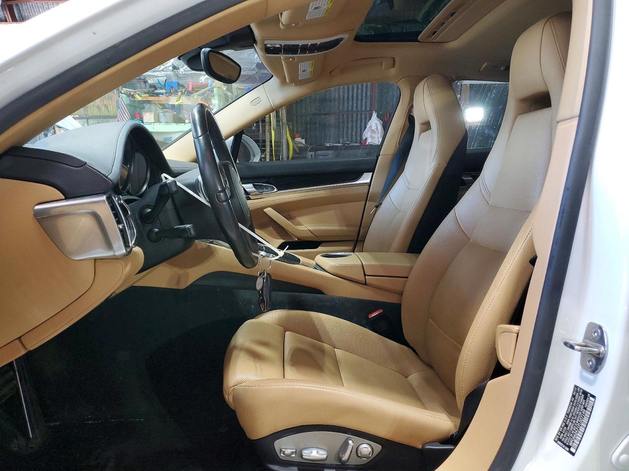 2015 PORSCHE PANAMERA Base (2WD), 4 (4WD)