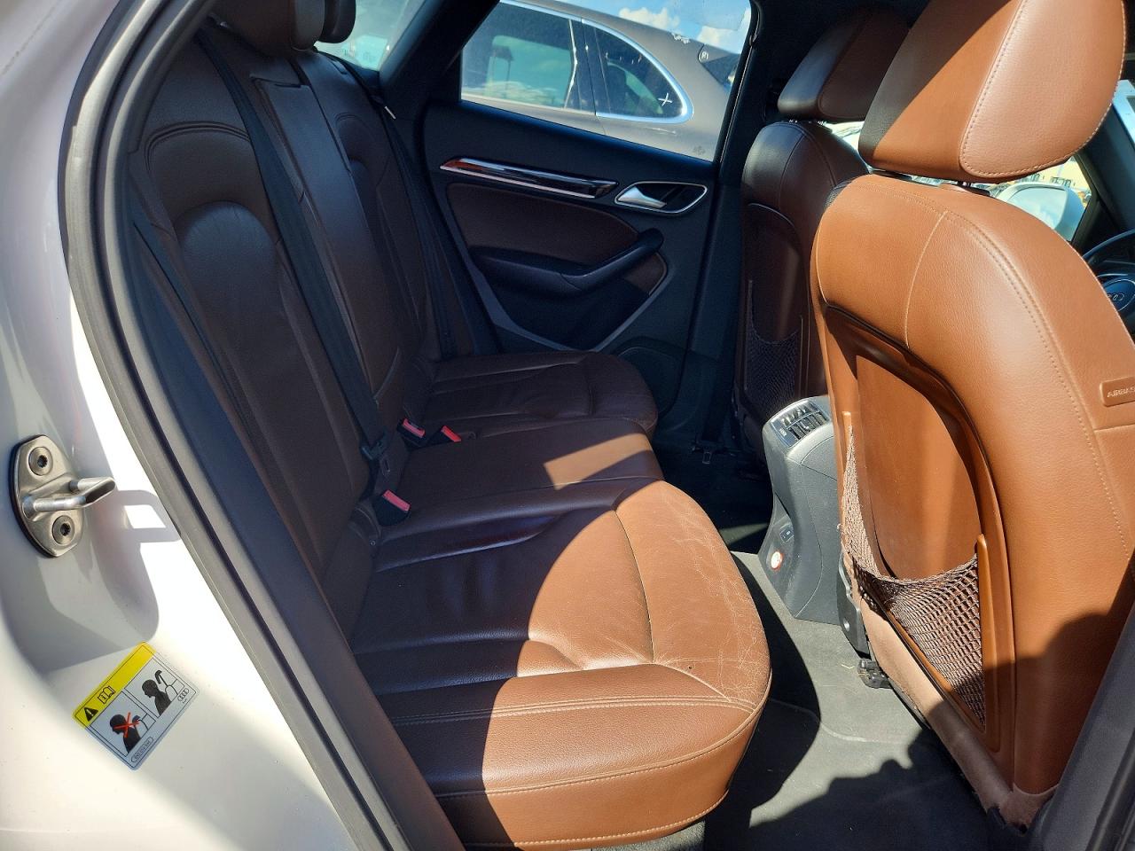 2015 AUDI Q3 quattro Premium Plus