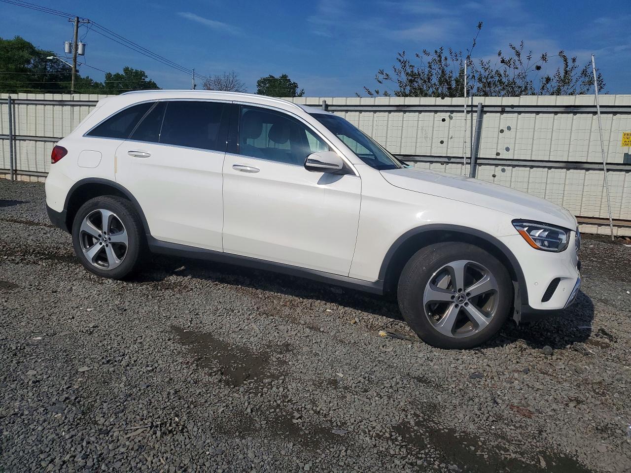 2022 MERCEDES-BENZ GLC GLC300 4MATIC