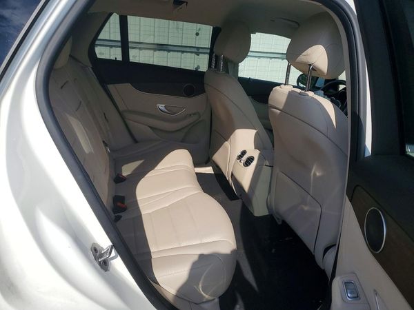 2022 MERCEDES-BENZ GLC GLC300 4MATIC