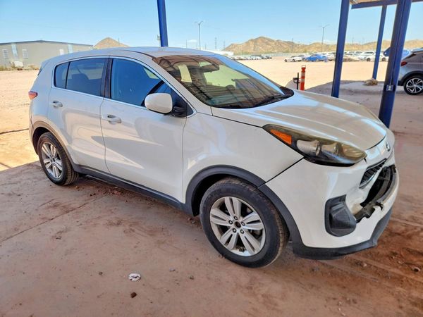 2017 KIA SPORTAGE LX