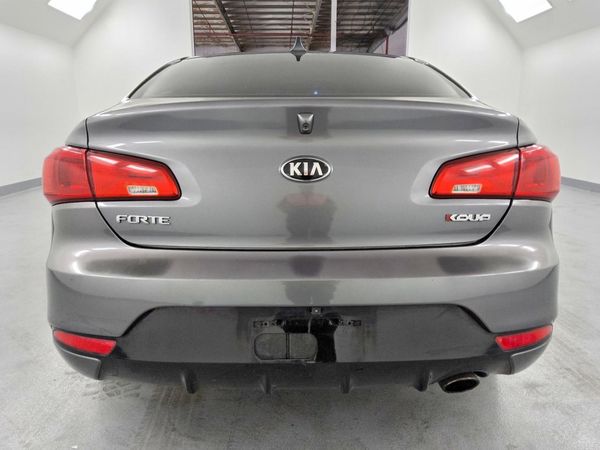 2016 KIA FORTE