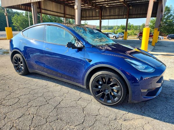 2022 TESLA MODEL Y