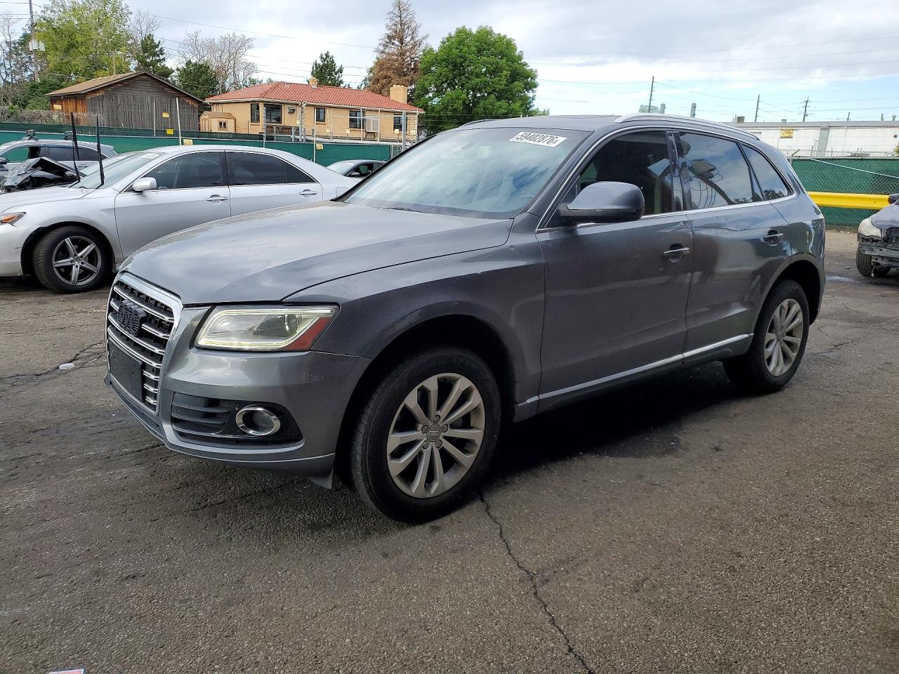 2013 AUDI Q5 Premium Plus