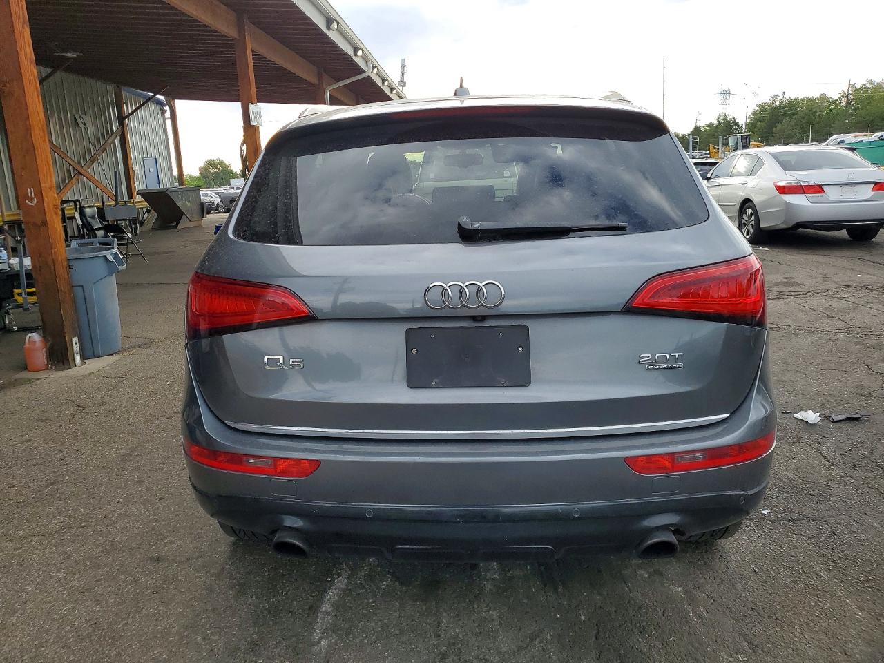 2013 AUDI Q5 Premium Plus