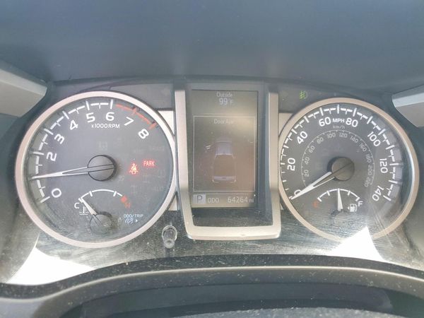 2019 TOYOTA TACOMA SR5