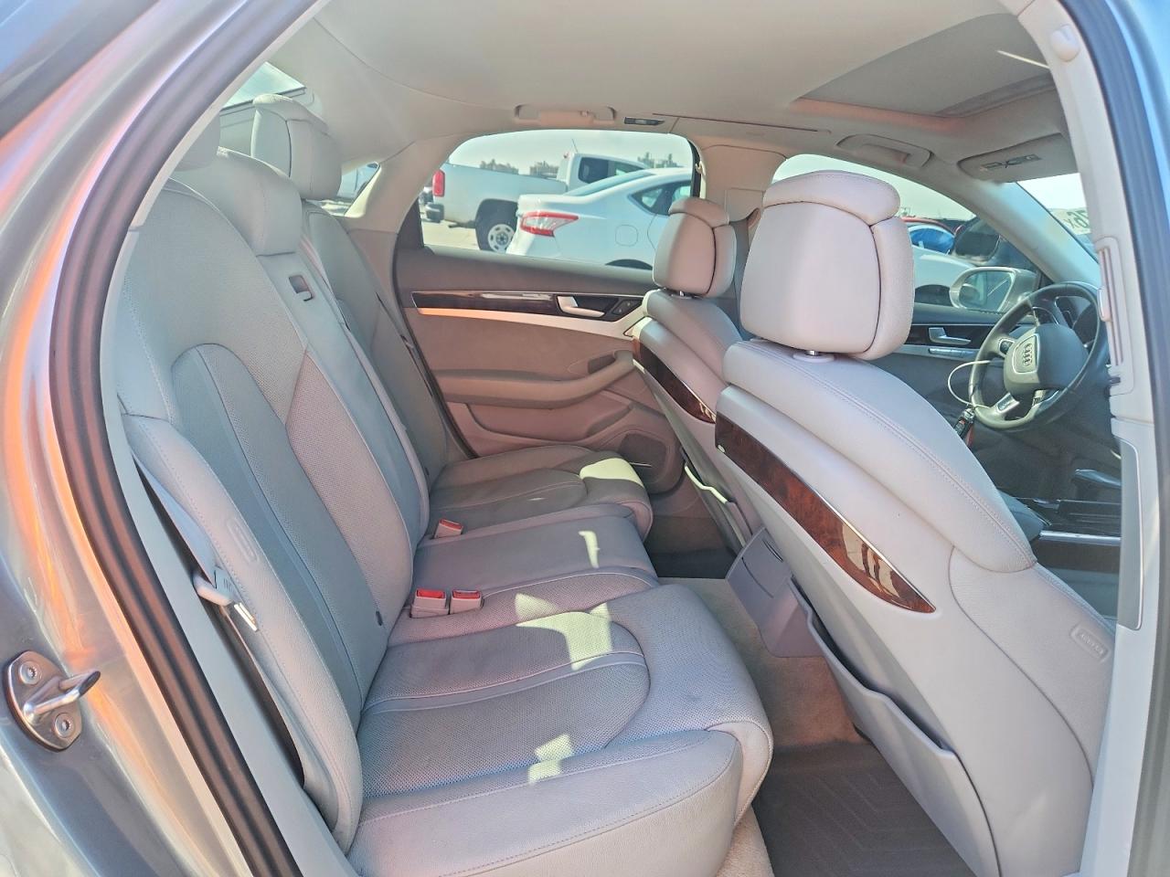 2013 AUDI A8