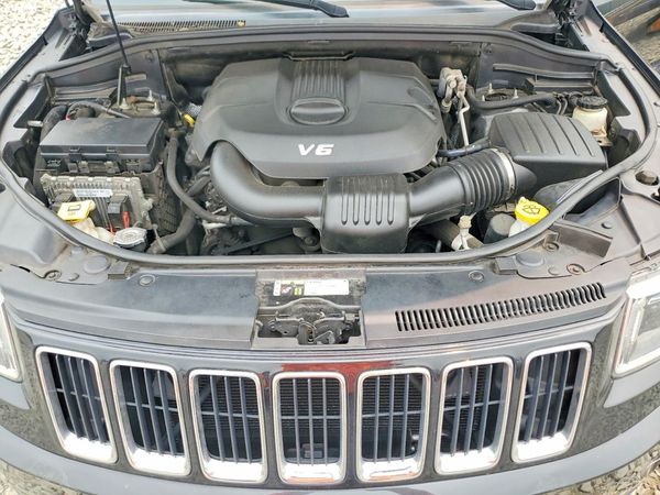 2015 JEEP GRAND CHEROKEE LAREDO 4X4