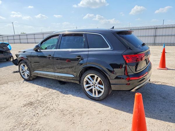 2018 AUDI Q7 quattro Prestige